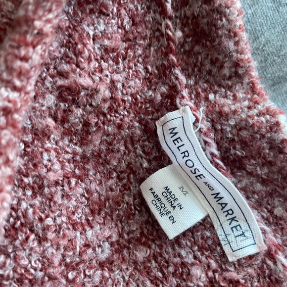 Long sleeve sweater - Picture 2 of 2